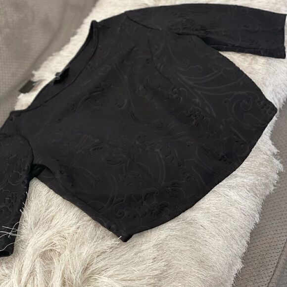 🆕Black Crop Top Bundle, L - Picture 4 of 6